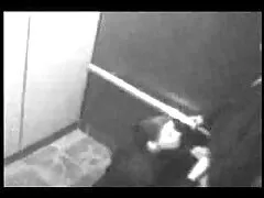 একটি নেকেড পর্ন ভিডিও গরম রুমমেট মধ্যে গোপন